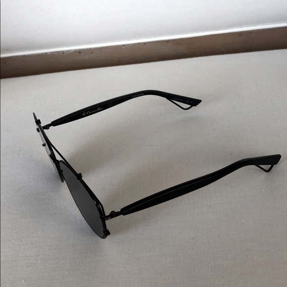 Christian Dior Aviator Sunglasses Black - Picture 4 of 11